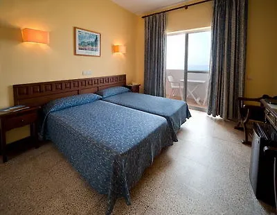 ****  Pato Amarillo Hotel Punta Umbria Spain