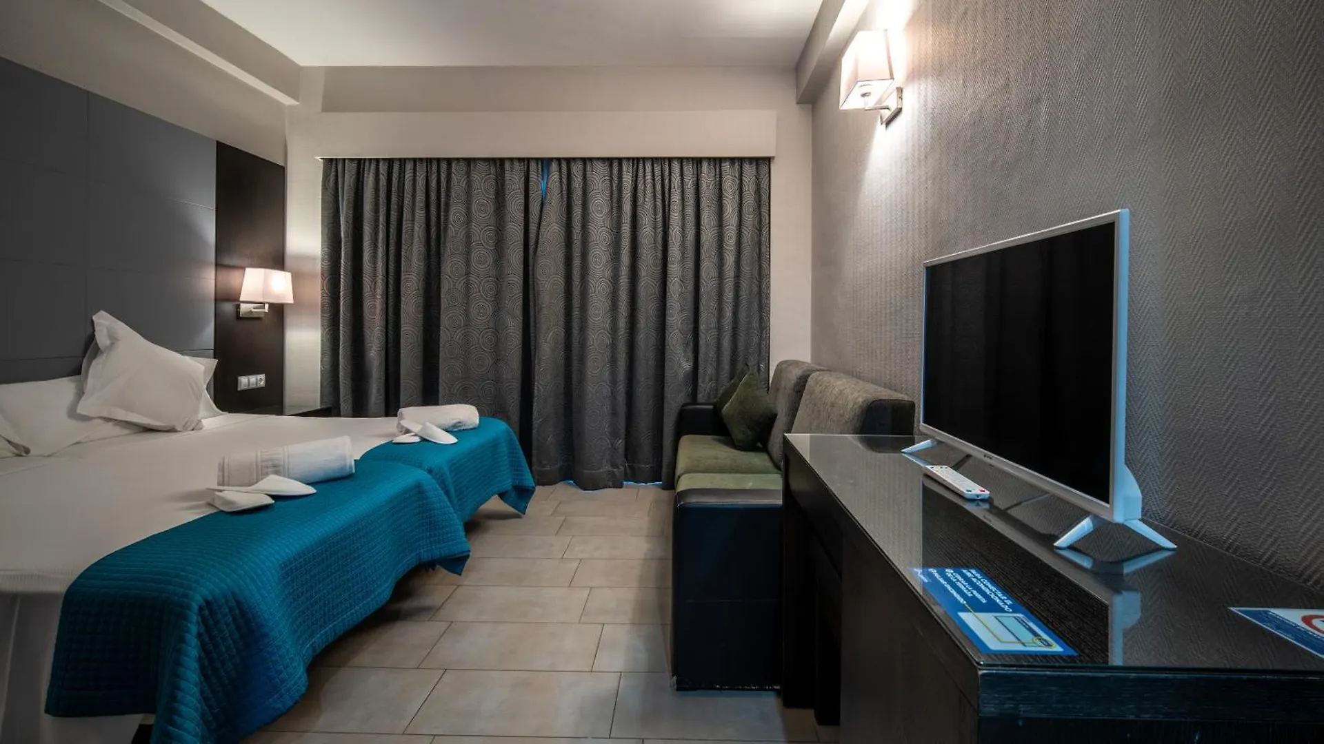 Pato Amarillo Hotel Punta Umbria