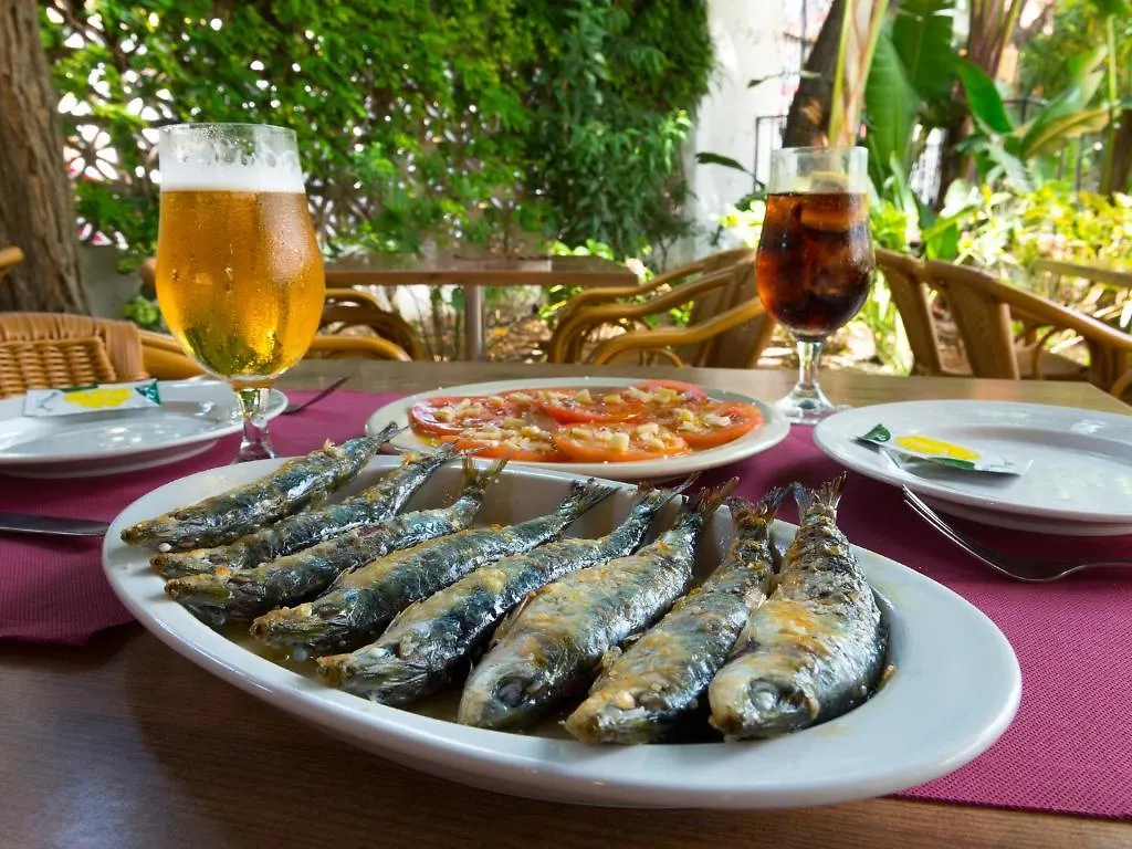 Pato Amarillo Hotel Punta Umbria